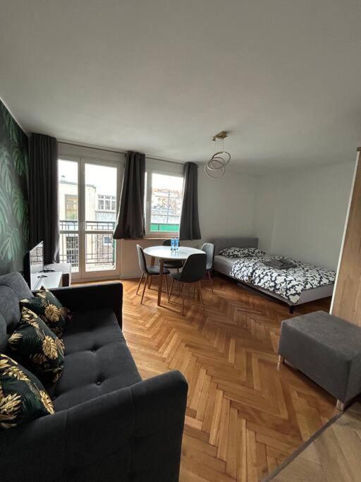 Ferienwohnung Klimatyczne Gniazdko Przy Rynku Breslau Exterior foto